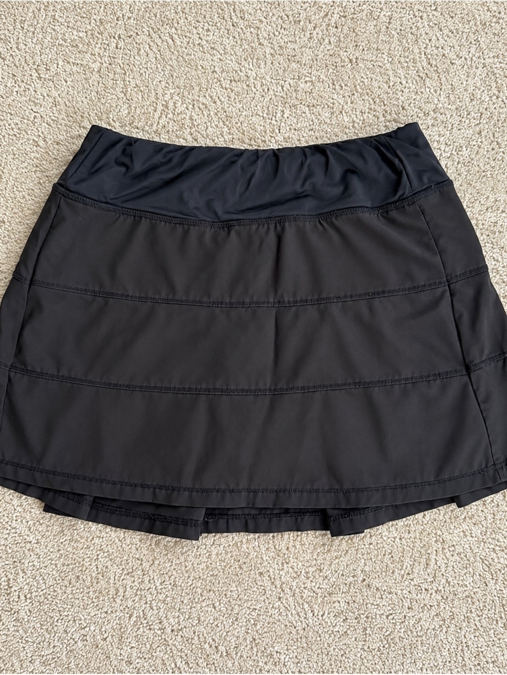 Lululemon Pace Rival Women's 4 Black Athletic Skort - Versatile Active Skirt